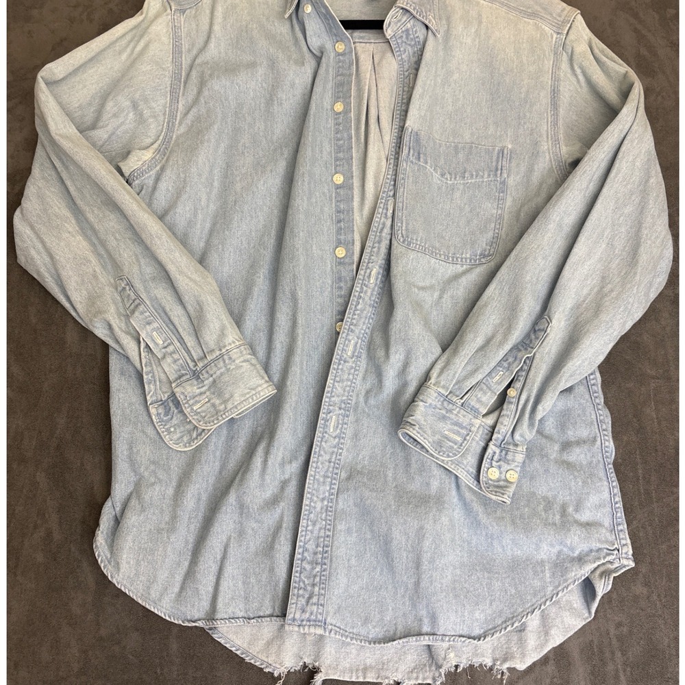 Abercrombie & Fitch Mens Large Denim Button Down Shirt Light Wash Distressed Hem